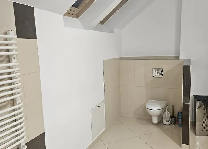 Na Ogrodowej * Длугополе-Здруй